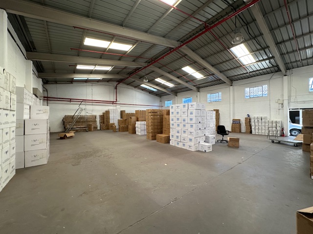 To Let commercial Property for Rent in Maitland Western Cape